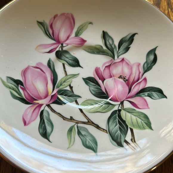 VTG 3 Pink Flower Magnolias Homer Laughlin Rhythm Saucers Gold trimmed dish - Picture 2 of 10